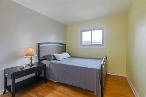 6524 North Northwest Highway Chicago IL 60631