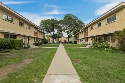 6524 North Northwest Highway Chicago IL 60631