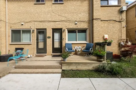 6524 North Northwest Highway Chicago IL 60631