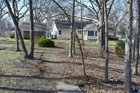 106 Chickasaw Lane Loda IL 60948