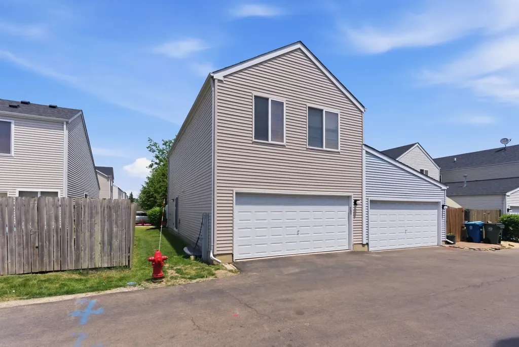 1637 Linden Park Lane Aurora IL 60504