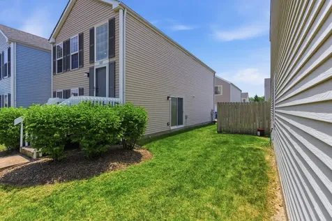 1637 Linden Park Lane Aurora IL 60504