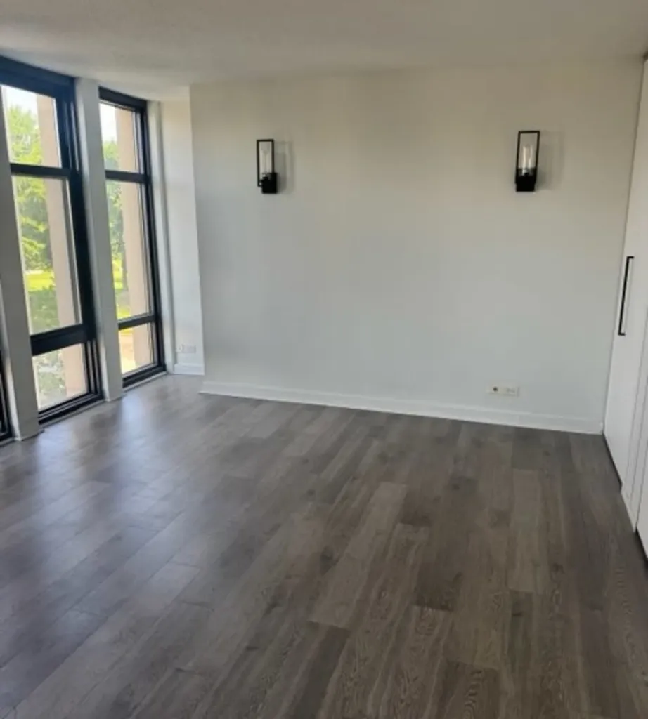 6700 South South Shore Drive Chicago IL 60649