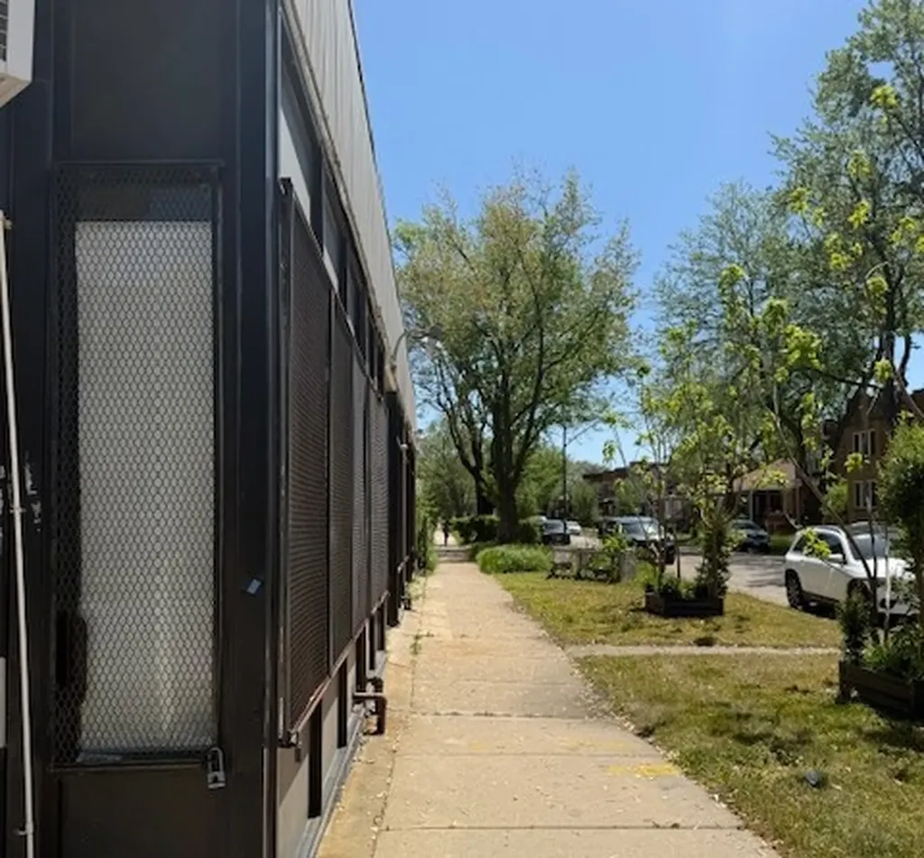 6501 - 6507 1/2 South Saint Lawrence Avenue Chicago IL 60637