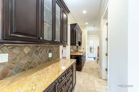 64 Crescent Drive Glencoe IL 60022