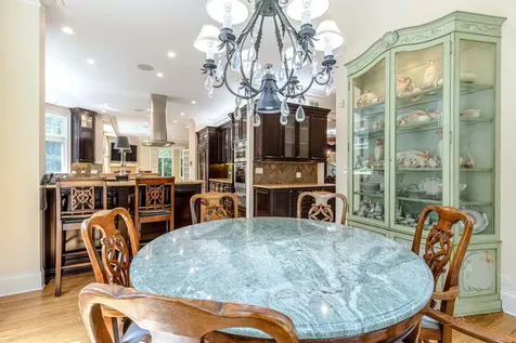 64 Crescent Drive Glencoe IL 60022