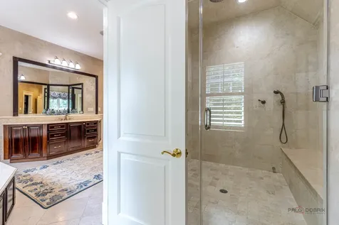64 Crescent Drive Glencoe IL 60022