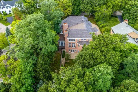 64 Crescent Drive Glencoe IL 60022