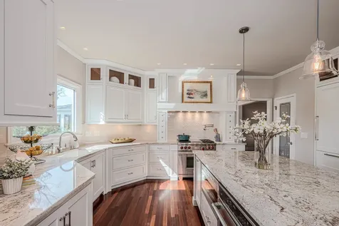 842 North Bennett Street Geneva IL 60134