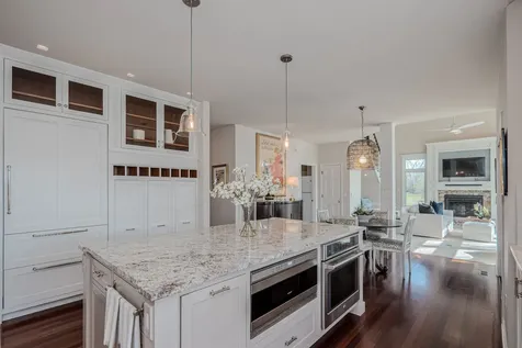 842 North Bennett Street Geneva IL 60134