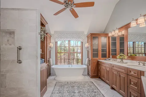842 North Bennett Street Geneva IL 60134