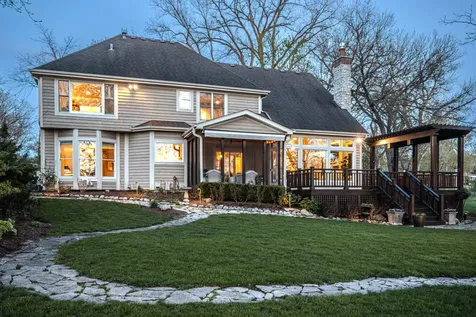 842 North Bennett Street Geneva IL 60134