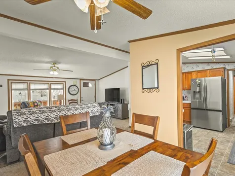 5410 Autumnash Lane Machesney Park IL 61115