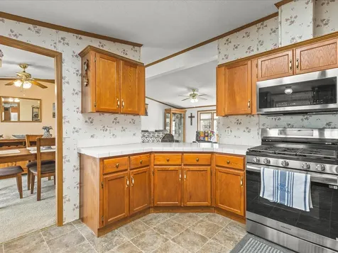 5410 Autumnash Lane Machesney Park IL 61115