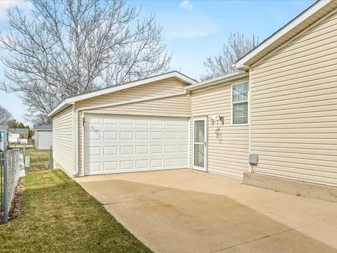 5410 Autumnash Lane Machesney Park IL 61115