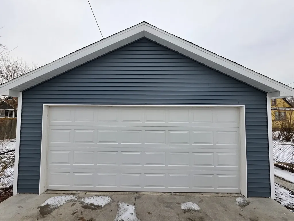 117 West 103rd Place Chicago IL 60628