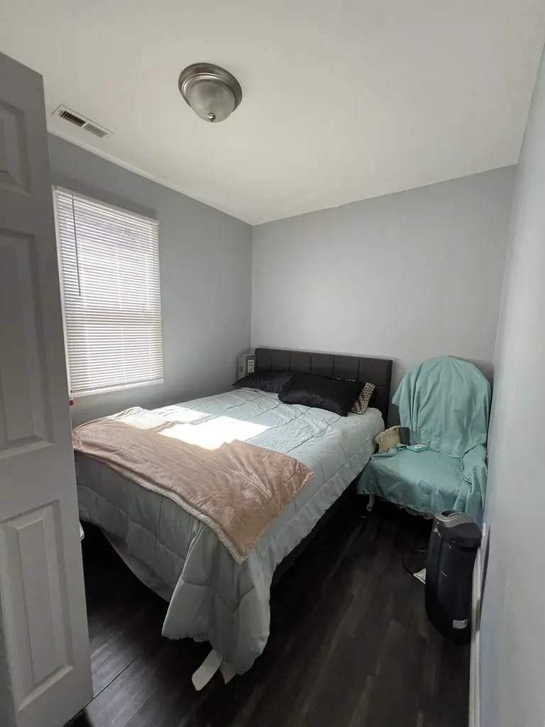 8349 South Colfax Avenue Chicago IL 60617