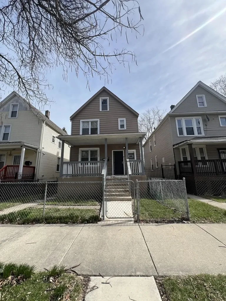 8349 South Colfax Avenue Chicago IL 60617