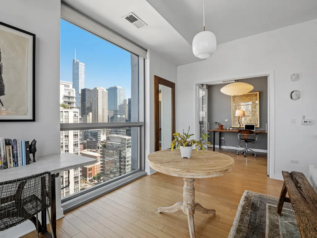 303 West Ohio Street Chicago IL 60654