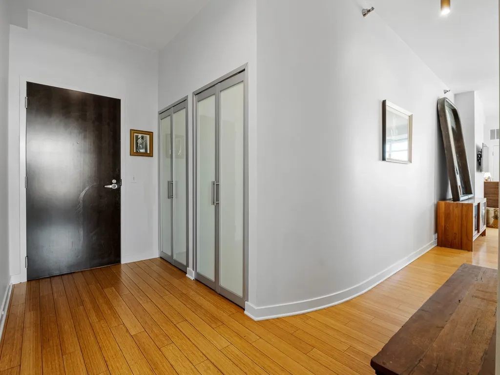 303 West Ohio Street Chicago IL 60654