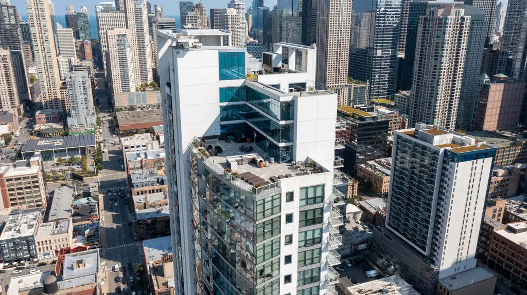303 West Ohio Street Chicago IL 60654