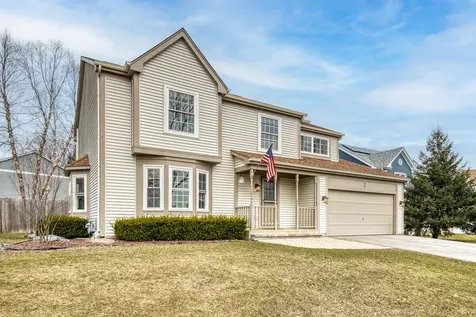 96 Alexandra Court Mundelein IL 60060