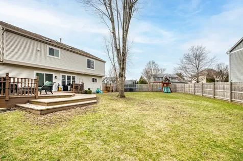 96 Alexandra Court Mundelein IL 60060