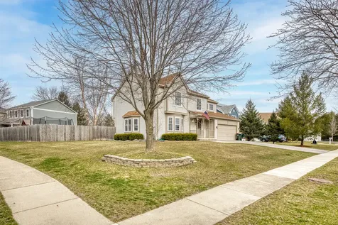 96 Alexandra Court Mundelein IL 60060