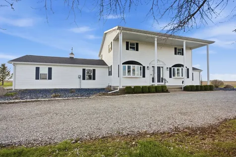 1189 County Road 200 E Road Seymour IL 61875