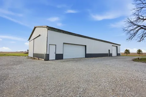 1189 County Road 200 E Road Seymour IL 61875