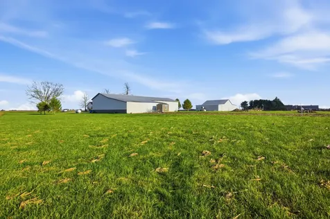 1189 County Road 200 E Road Seymour IL 61875
