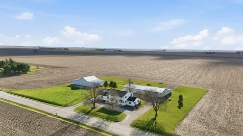 1189 County Road 200 E Road Seymour IL 61875