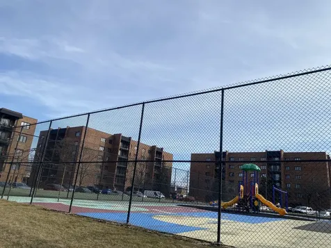 9375 Landings Lane Des Plaines IL 60016