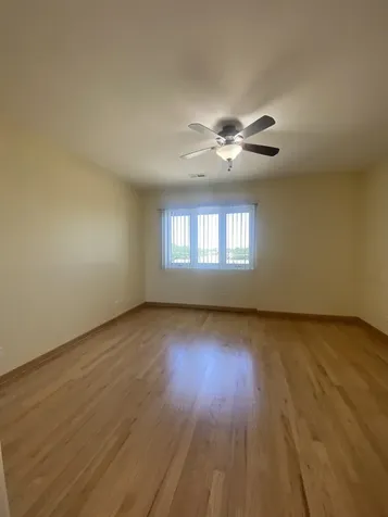 9375 Landings Lane Des Plaines IL 60016