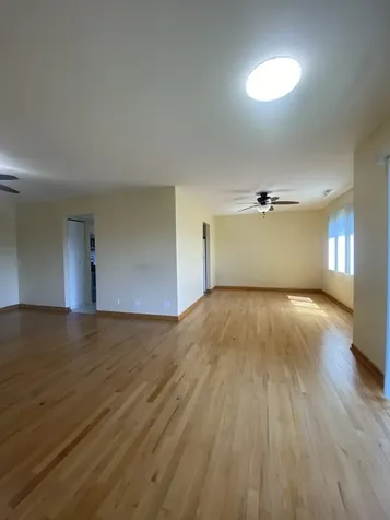 9375 Landings Lane Des Plaines IL 60016