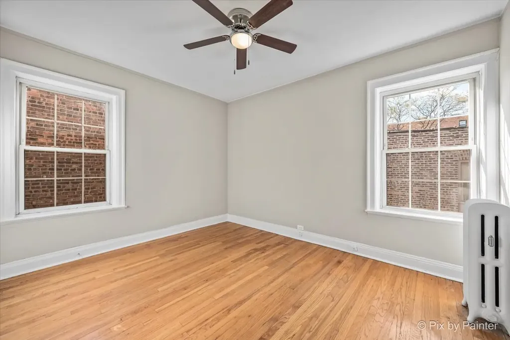 835 East 49th Street Chicago IL 60615