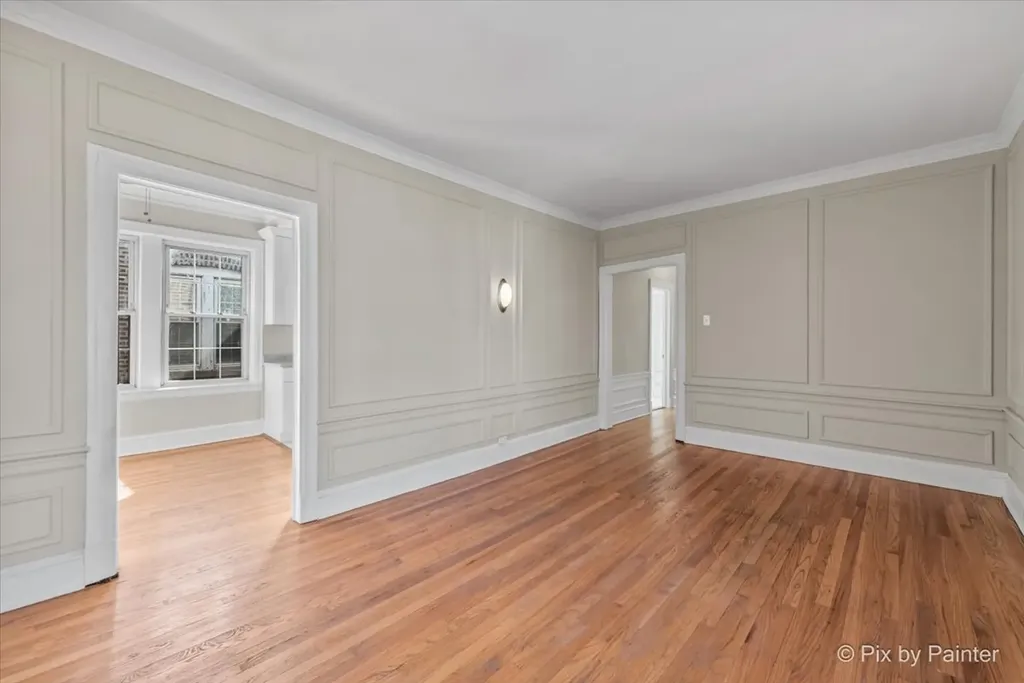 835 East 49th Street Chicago IL 60615
