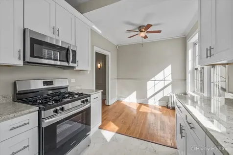 835 East 49th Street Chicago IL 60615