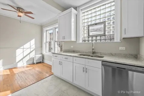 835 East 49th Street Chicago IL 60615