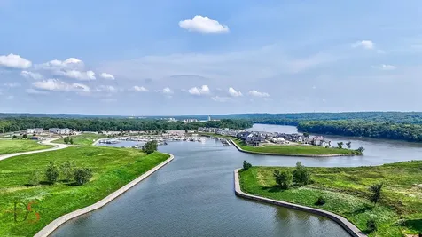 32 Waterside Way Ottawa IL 61350