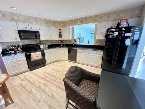 1030 South Fernandez Avenue Arlington Heights IL 60005