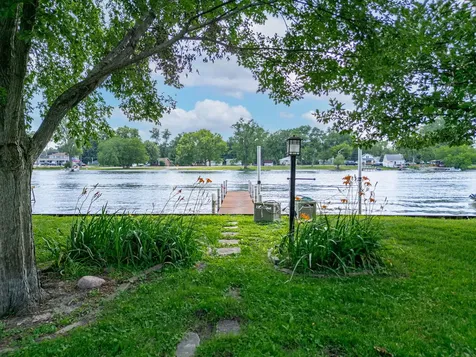3315 South Riverdale Road Mchenry IL 60051