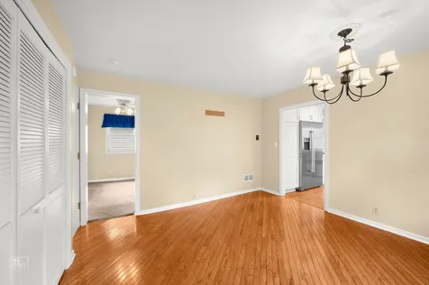 3315 South Riverdale Road Mchenry IL 60051