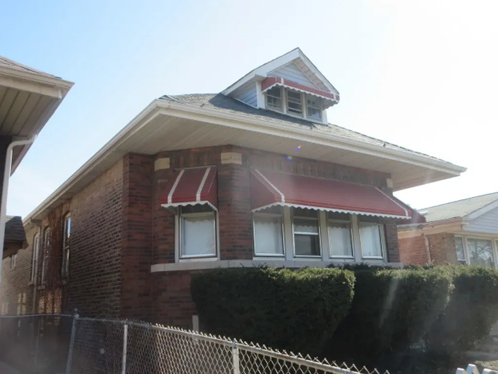 7553 South Paulina Street Chicago IL 60620