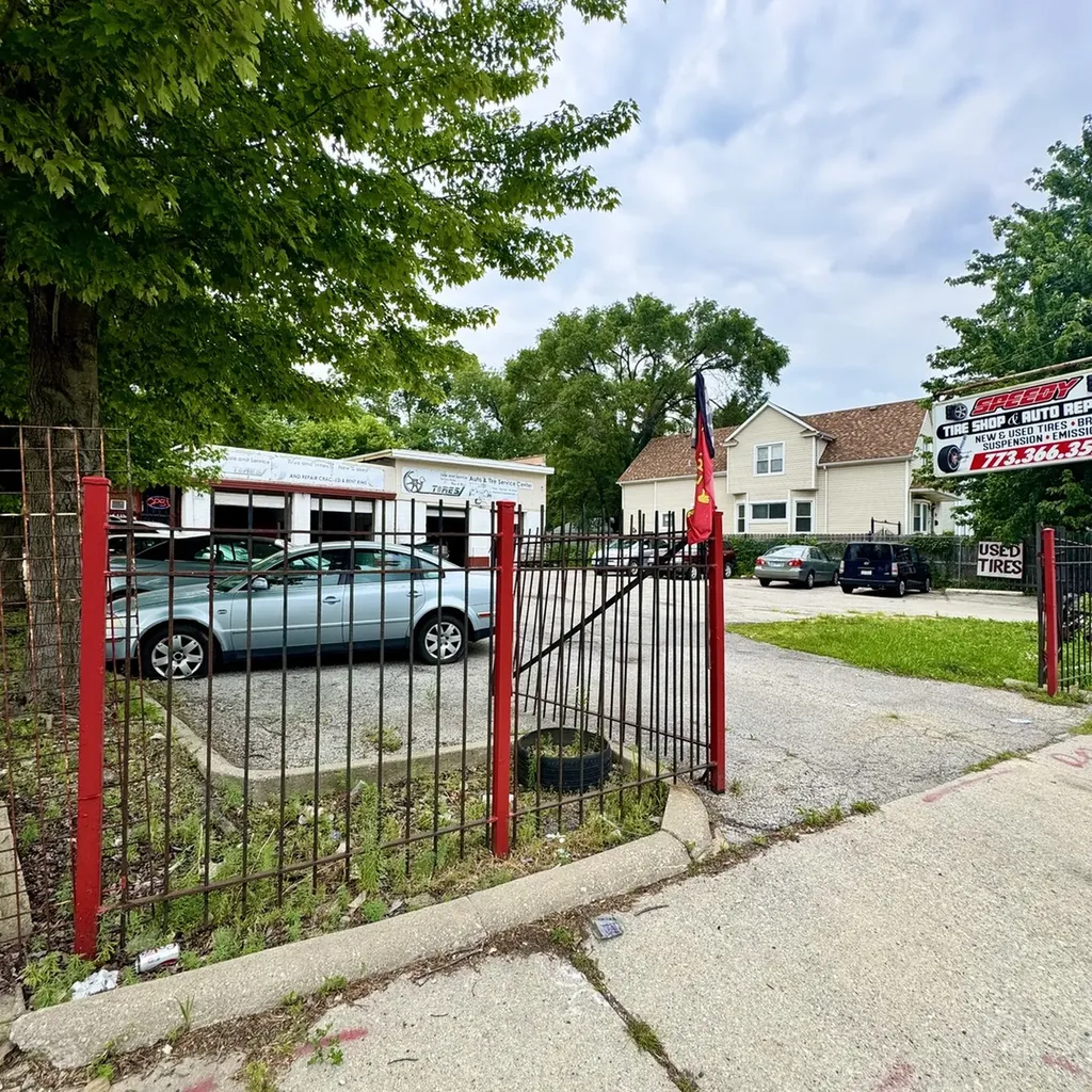 10610 South Vincennes Avenue Chicago IL 60643