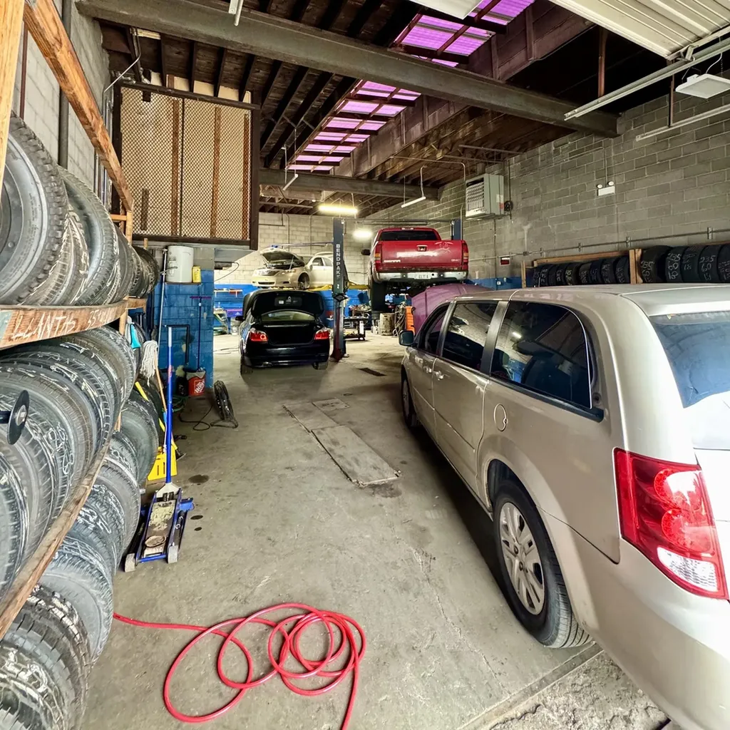 10610 South Vincennes Avenue Chicago IL 60643