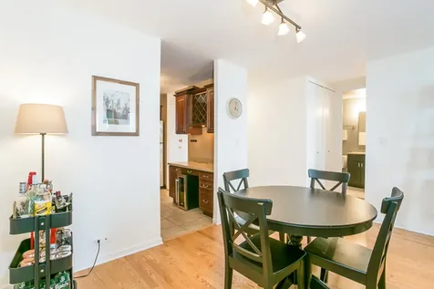 1660 North La Salle Drive Chicago IL 60614