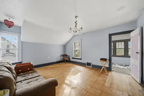 506 Ave F Sterling IL 61081
