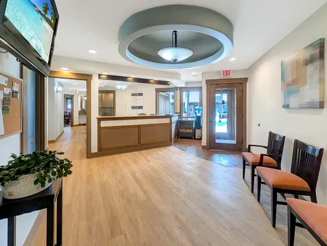 4302 Unit J/H West Crystal Lake Road Mchenry IL 60050
