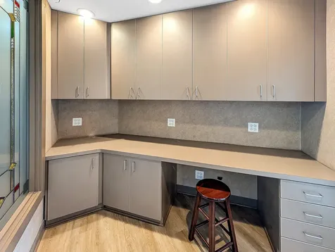 4302 Unit J/H West Crystal Lake Road Mchenry IL 60050